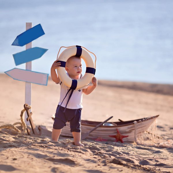 Из подъезда — прямо к реке